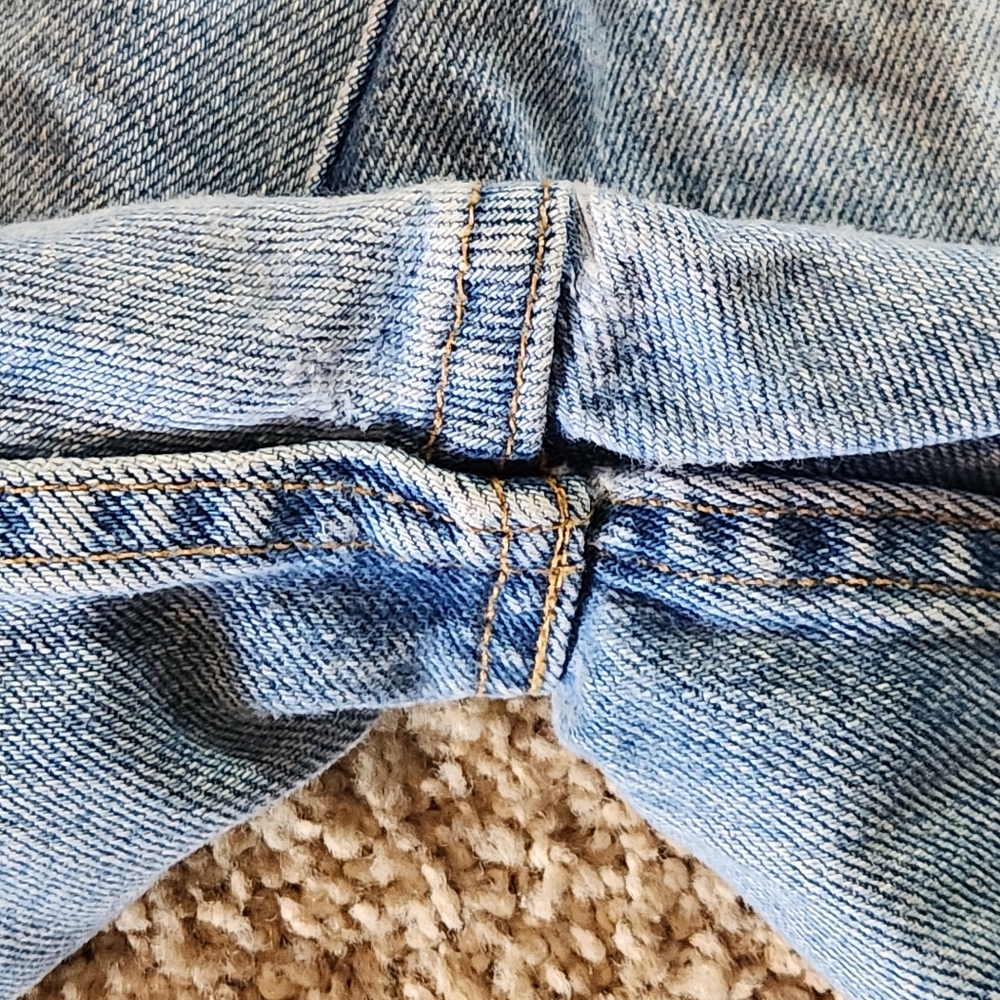 VTG 90s Levi's 560 RARE Made in Canada  Size 36x30 - Picture 11 of 16